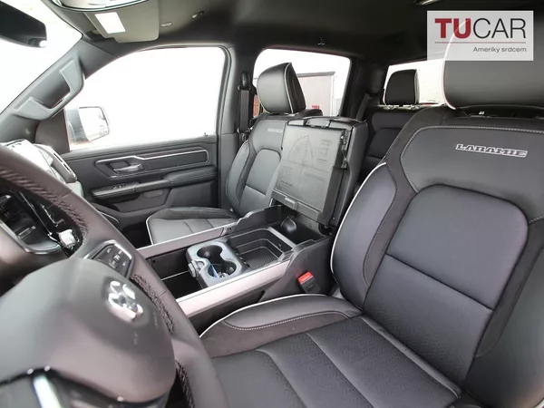 RAM 1500 Laramie 5.7 HEMI 2026 RamBox - foto 27