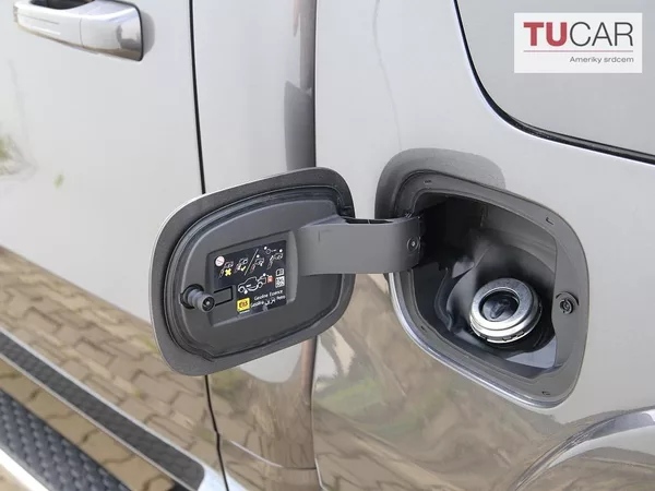 RAM 1500 Laramie 5.7 HEMI 2026 RamBox - foto 7