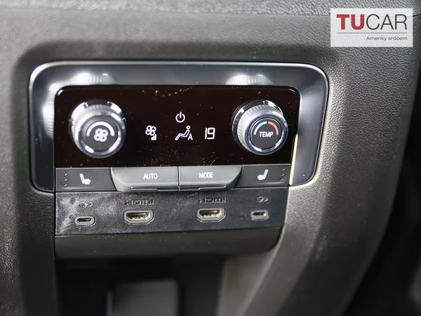 Chevrolet Suburban 6.2 V8 High Country - foto 39