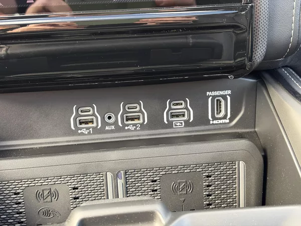RAM 1500 Limited 5.7 V8 HEMI 2026 - foto 27