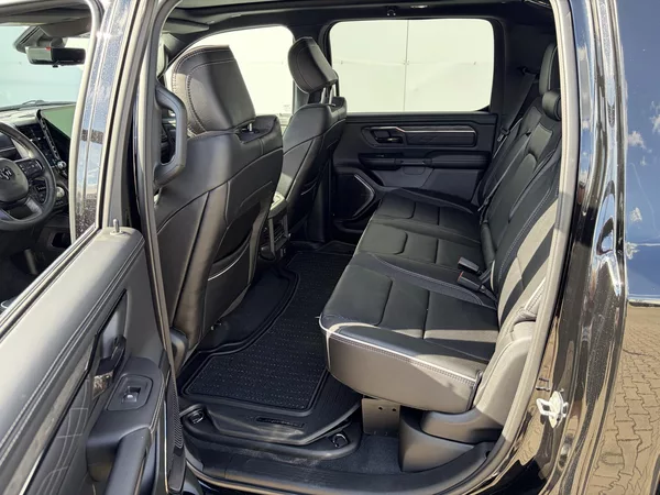 RAM 1500 Limited 5.7 V8 HEMI 2026 - foto 29