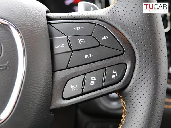 Dodge Durango 5,7 V8 HEMI ORANGE Tow N Go - foto 15