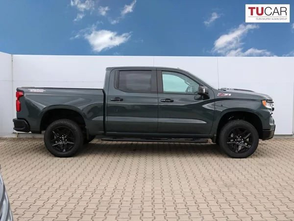 Chevrolet Silverado LT Trail Boss - foto 4
