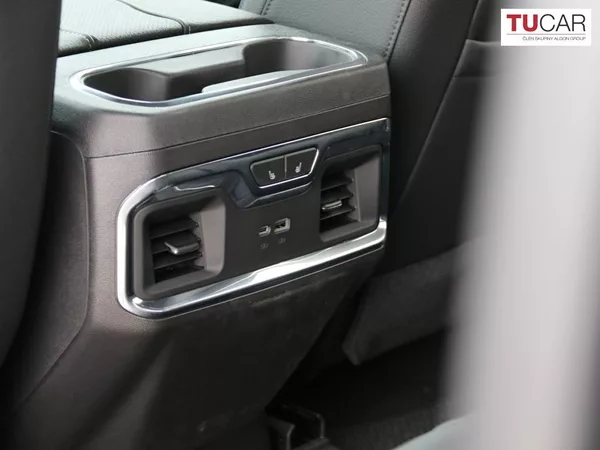 GMC Sierra 6.2 V8 Denali + LPG - foto 37