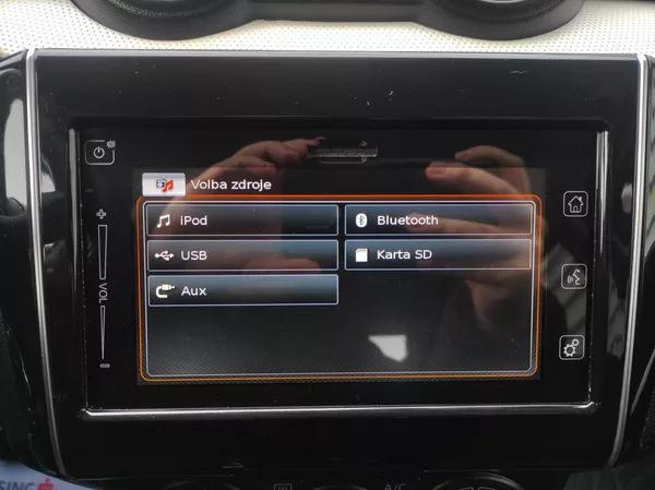 Suzuki Swift 1,2i 4x4!!, ČR, Serviska - foto 16