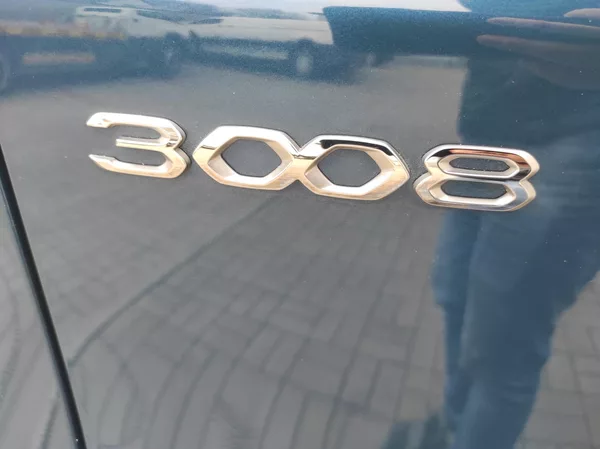 Peugeot 3008 1,5BlueHDi S&S, ALLURE, ČR - foto 11