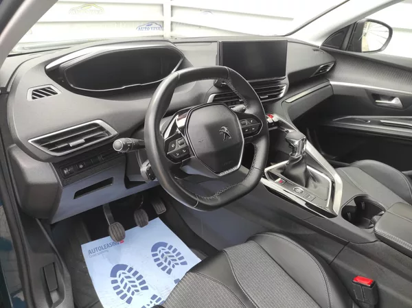 Peugeot 3008 1,5BlueHDi S&S, ALLURE, ČR - foto 19