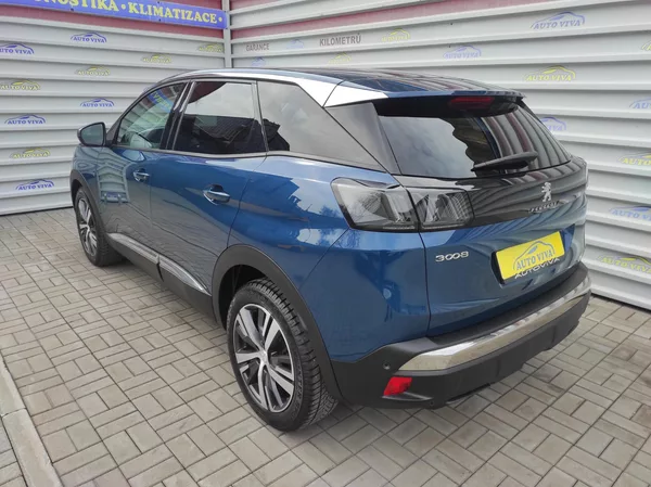 Peugeot 3008 1,5BlueHDi S&S, ALLURE, ČR - foto 4