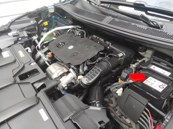 Peugeot 3008 1,5BlueHDi S&S, ALLURE, ČR - foto 47