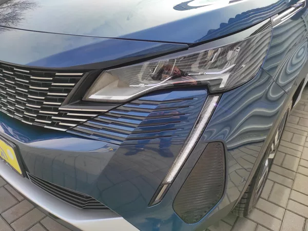 Peugeot 3008 1,5BlueHDi S&S, ALLURE, ČR - foto 8
