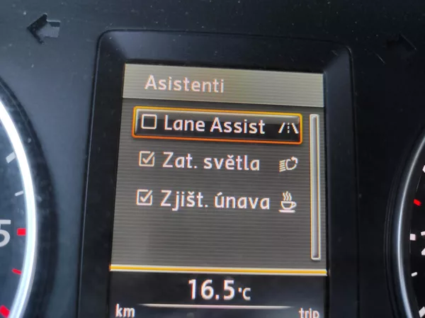 Volkswagen Tiguan 2,0TDi R-Line,4x4,DSG,S&S - foto 17