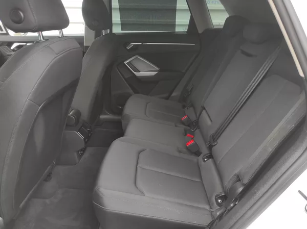 Audi Q3 1.5 35TFSI S tronic - foto 13