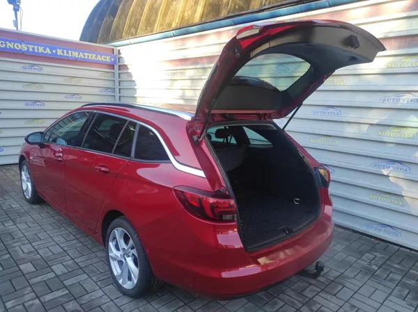 Opel Astra 1,2Turbo, 107kW, Elegance, S/s - foto 32