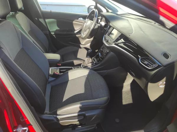 Opel Astra 1,2Turbo, 107kW, Elegance, S/s - foto 8