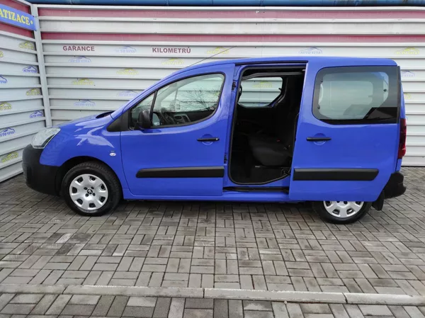 Peugeot Partner Tepee 1,6 BlueHDi Top KM,ACTIVE,ČR - foto 4