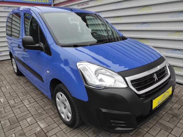 Peugeot Partner Tepee 1,6 BlueHDi Top KM,ACTIVE,ČR - foto 8