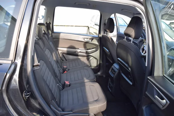 Ford Galaxy 2.0TDCi 110kw BUSINESS 7MÍST - foto 40