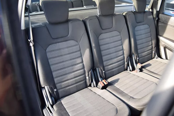 Ford Galaxy 2.0TDCi 110kw BUSINESS 7MÍST - foto 41