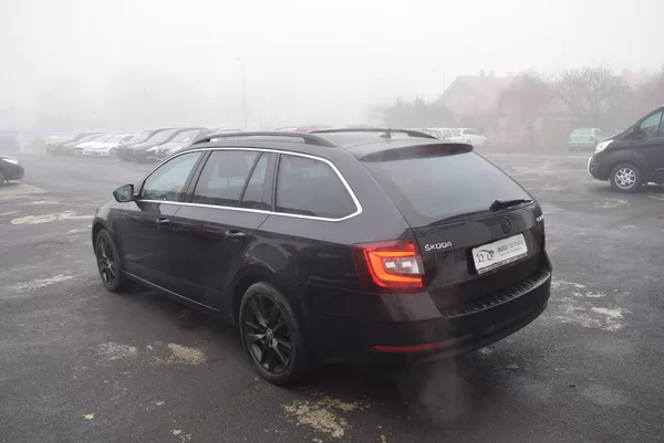 Škoda Octavia 1.5TSI 110kwSTYLE FULL LED TAŽ - foto 12