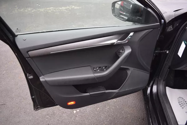 Škoda Octavia 1.5TSI 110kwSTYLE FULL LED TAŽ - foto 19
