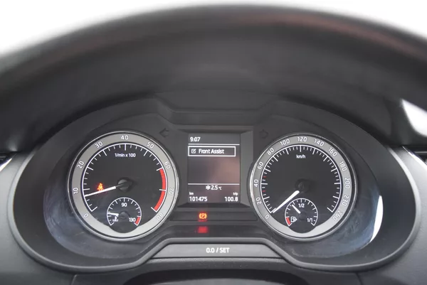 Škoda Octavia 1.5TSI 110kwSTYLE FULL LED TAŽ - foto 30