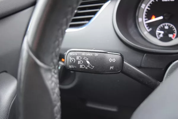 Škoda Octavia 1.5TSI 110kwSTYLE FULL LED TAŽ - foto 31