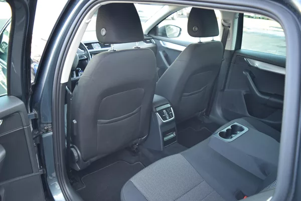 Škoda Octavia 1.4TSI 110kw AMBITION NAVI APP - foto 17