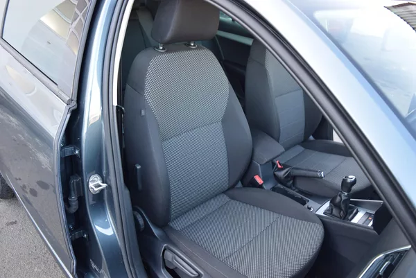 Škoda Octavia 1.4TSI 110kw AMBITION NAVI APP - foto 38