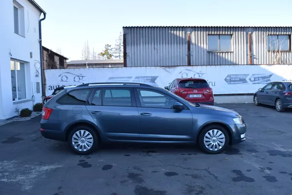 Škoda Octavia 1.4TSI 110kw AMBITION NAVI APP - foto 7