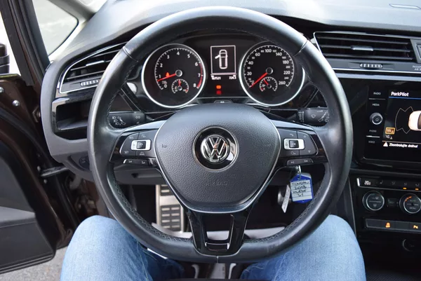 Volkswagen Touran 1.4TSI 110kw COMFORTLINE 7MÍST - foto 31