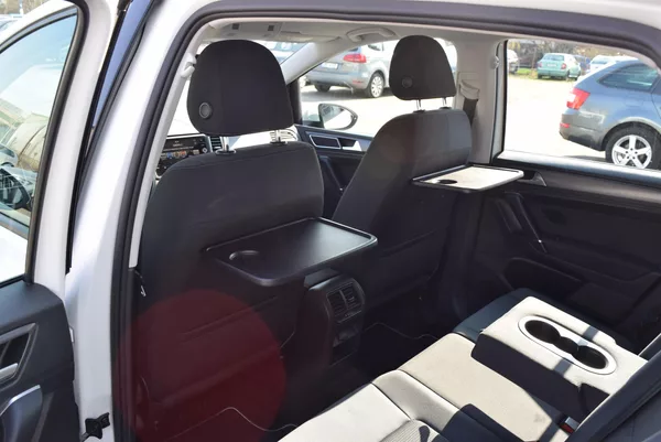 Volkswagen Golf Sportsvan 1.5TSI EVO 110kw DSG LED TAŽNÉ - foto 17