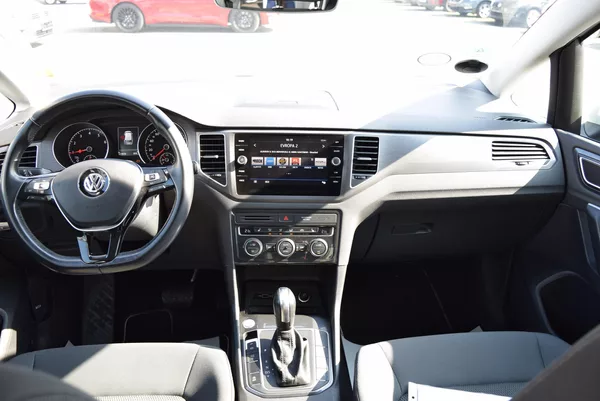 Volkswagen Golf Sportsvan 1.5TSI EVO 110kw DSG LED TAŽNÉ - foto 18