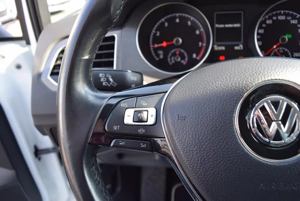 Volkswagen Golf Sportsvan 1.5TSI EVO 110kw DSG LED TAŽNÉ - foto 34