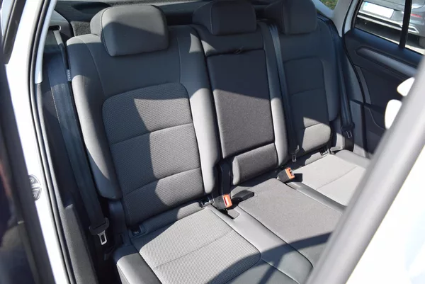 Volkswagen Golf Sportsvan 1.5TSI EVO 110kw DSG LED TAŽNÉ - foto 45
