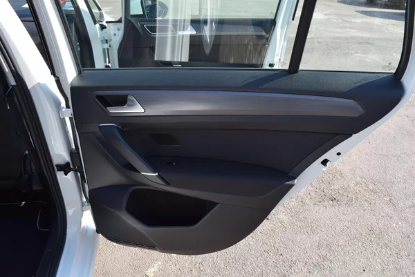 Volkswagen Golf Sportsvan 1.5TSI EVO 110kw DSG LED TAŽNÉ - foto 47