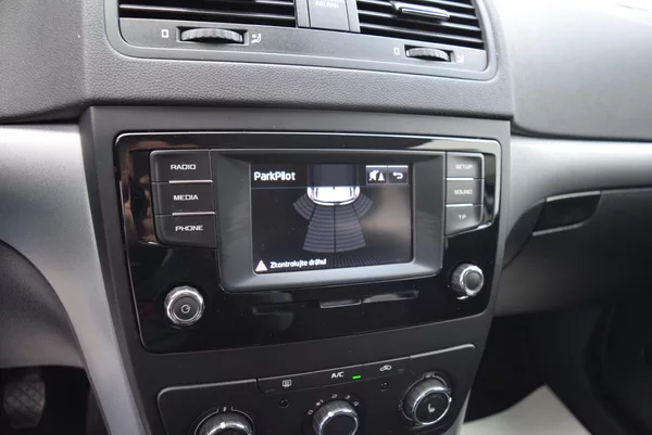 Škoda Yeti 1.2TSI 81kw ACTIVE OPS KLIMA - foto 23