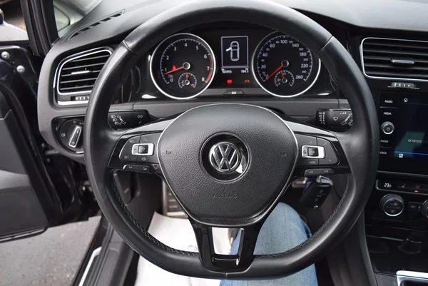 Volkswagen Golf 1.5TSI 96kw IQ.DRIVE NAVI ACC - foto 31
