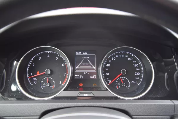Volkswagen Golf 1.5TSI 96kw IQ.DRIVE NAVI ACC - foto 35