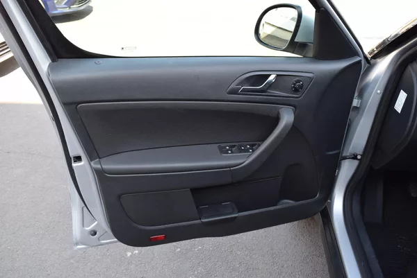 Škoda Yeti 2.0TDI 110kw 4x4 AMBITIO TAŽNÉ - foto 19