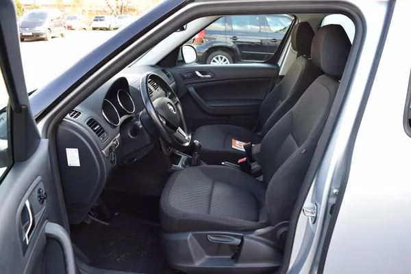 Škoda Yeti 2.0TDI 110kw 4x4 AMBITIO TAŽNÉ - foto 20