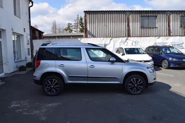 Škoda Yeti 2.0TDI 110kw 4x4 AMBITIO TAŽNÉ - foto 7