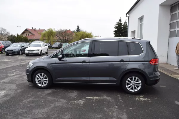 Volkswagen Touran 1.4TSI 110kw HIGHLINE 7M TAŽNÉ - foto 16