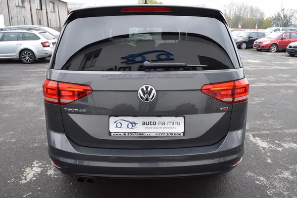 Volkswagen Touran 1.4TSI 110kw HIGHLINE 7M TAŽNÉ - foto 8