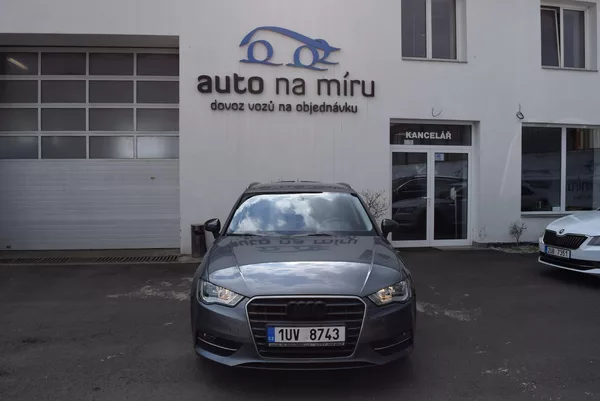 Audi A3 1.2TSI 77kw AMBIENTE NAVI VÝHŘ - foto 3