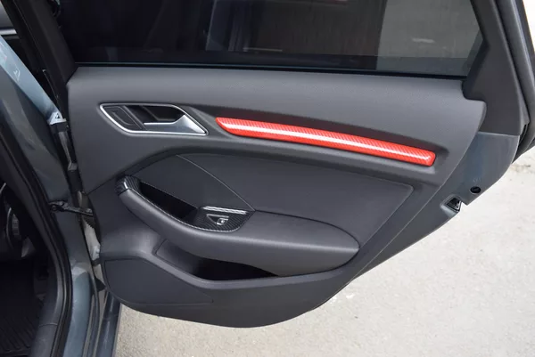 Audi A3 1.2TSI 77kw AMBIENTE NAVI VÝHŘ - foto 41