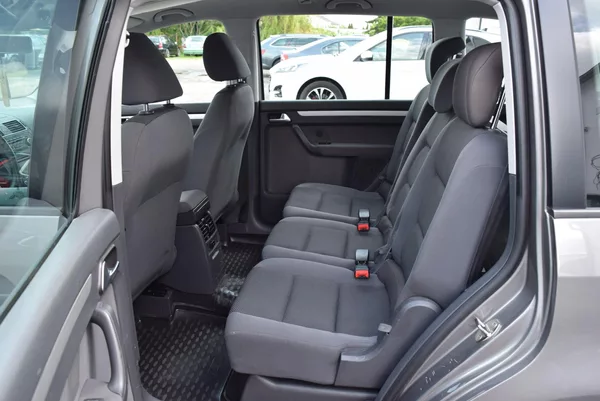 Volkswagen Touran 1.6TDI 77kw TRENDLINE BMT NAV - foto 15