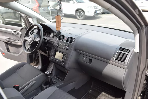 Volkswagen Touran 1.6TDI 77kw TRENDLINE BMT NAV - foto 31