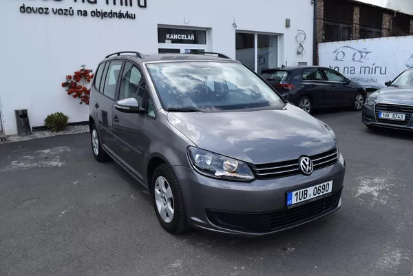 Volkswagen Touran 1.6TDI 77kw TRENDLINE BMT NAV - foto 5