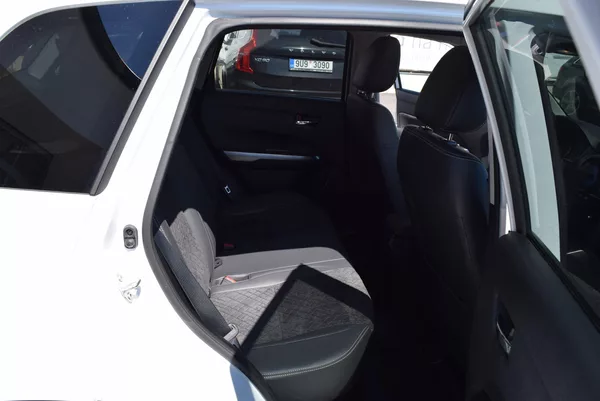 Suzuki Vitara 1.4 103kw BOOSTER JET ALL GRIP - foto 43