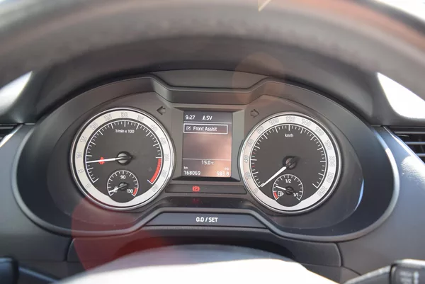 Škoda Octavia 2.0TDI 110kw AMBITION NAVI APP - foto 32